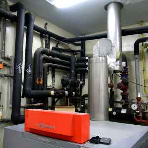 Установка твердотопливного котла Амур-нижнеднепровский район